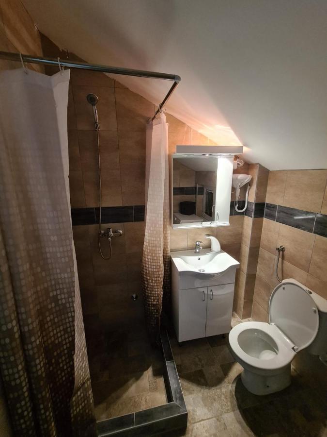 Apartmani Mladenovic Kijevo Exterior foto